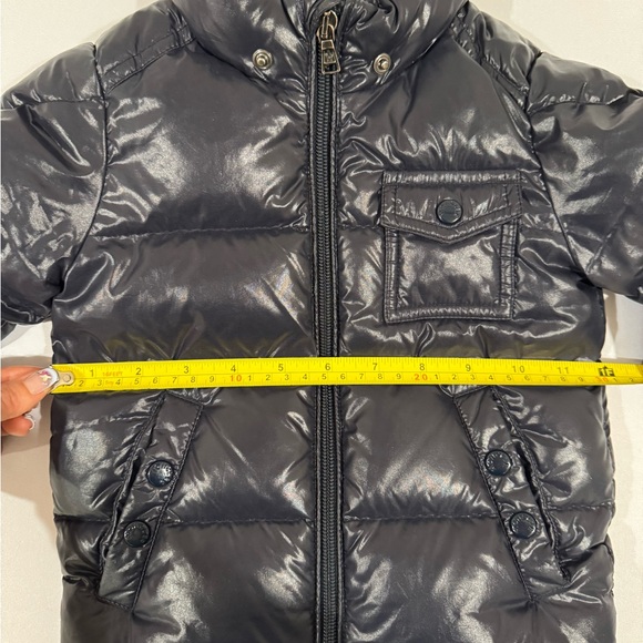Moncler Navy Puffer Jacket| Moncler Children’s Jacket - Picture 9 of 10